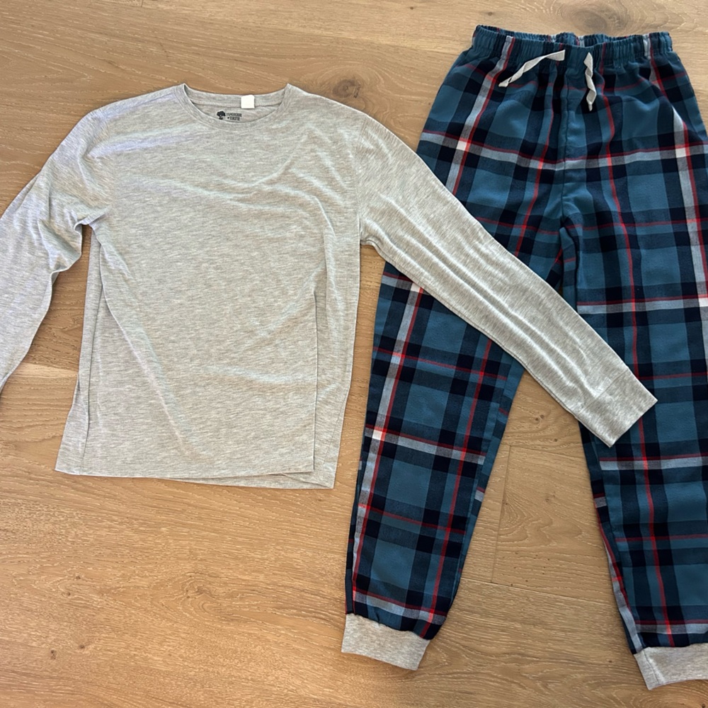 Tucker + Tate Gray and Blue Plaid Kids Pajama Set